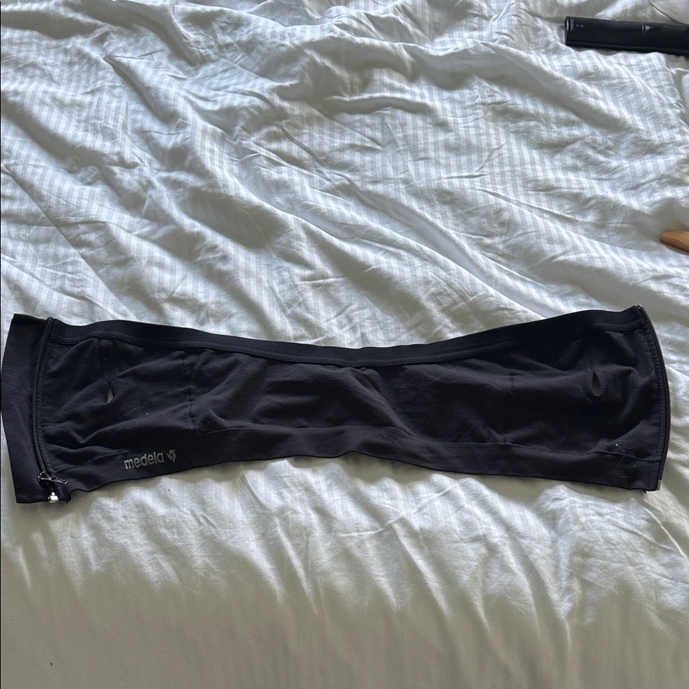 Medela Black Pumping Bustier